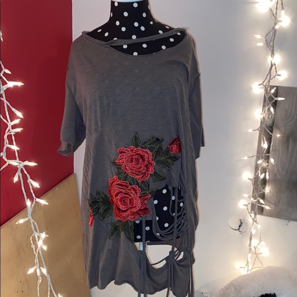 Distressed tee